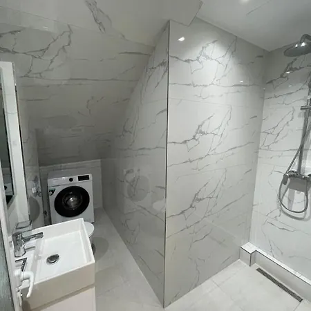 Little Cozy 4 * Sarandë